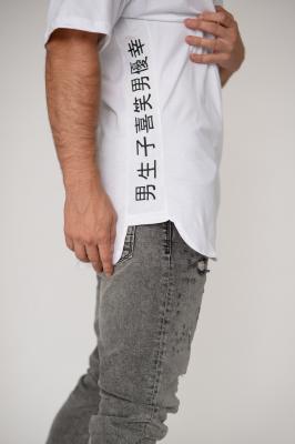 Мужская футболка с принтом "иероглифы сбоку"